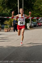 b_179_265_16777215_0_0_images_stories_corri_sul_nera_2012_1assoluto_uomini.jpg